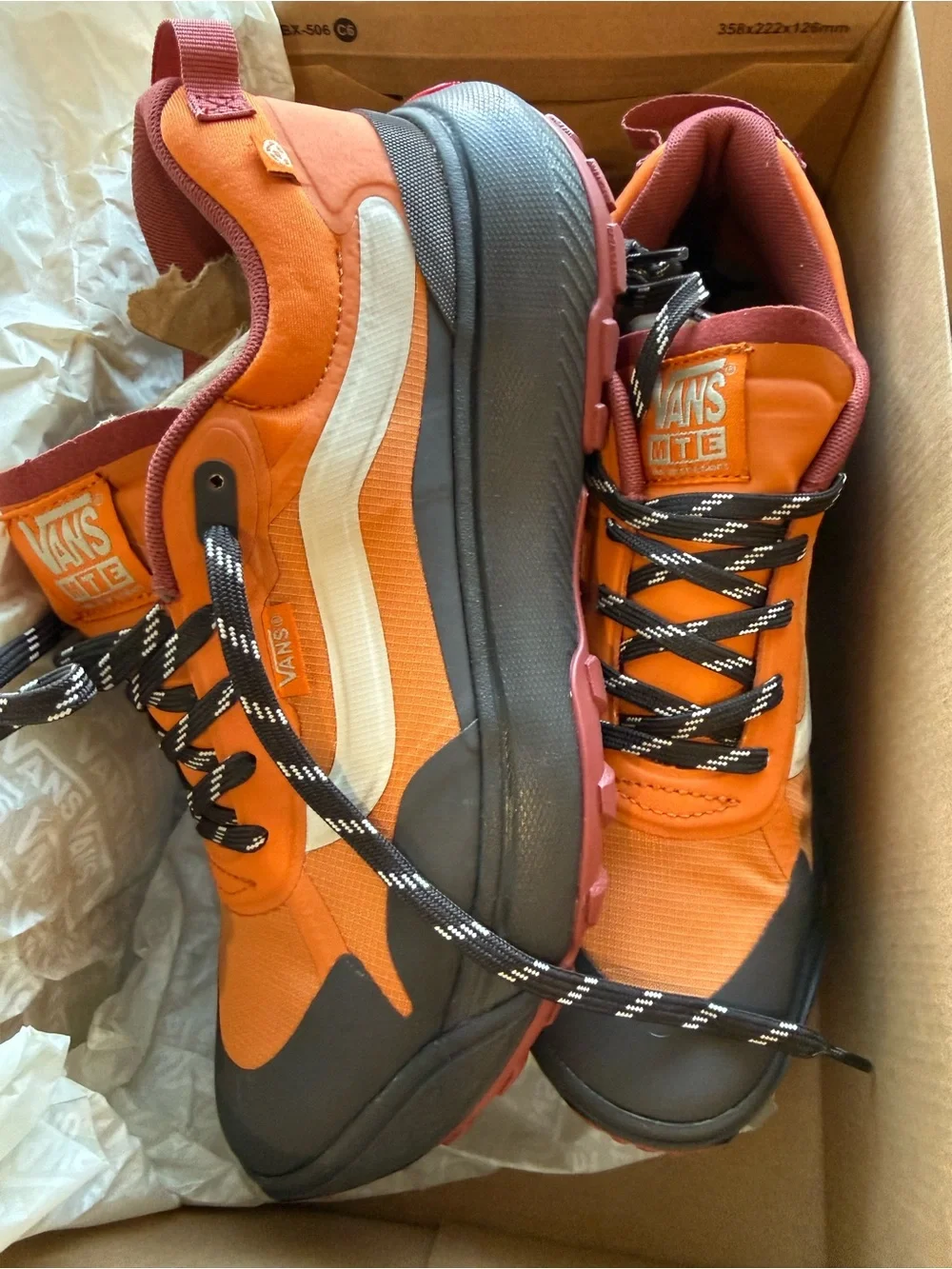 Vans UltraRange MTE Men's Orange Outdoor Sneakers